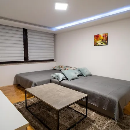 Riverside * سراييفو