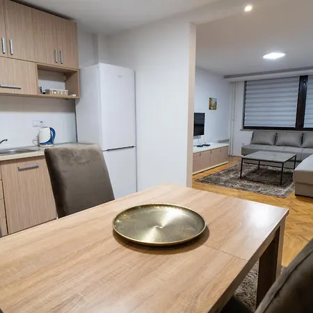 Riverside 塞拉耶佛